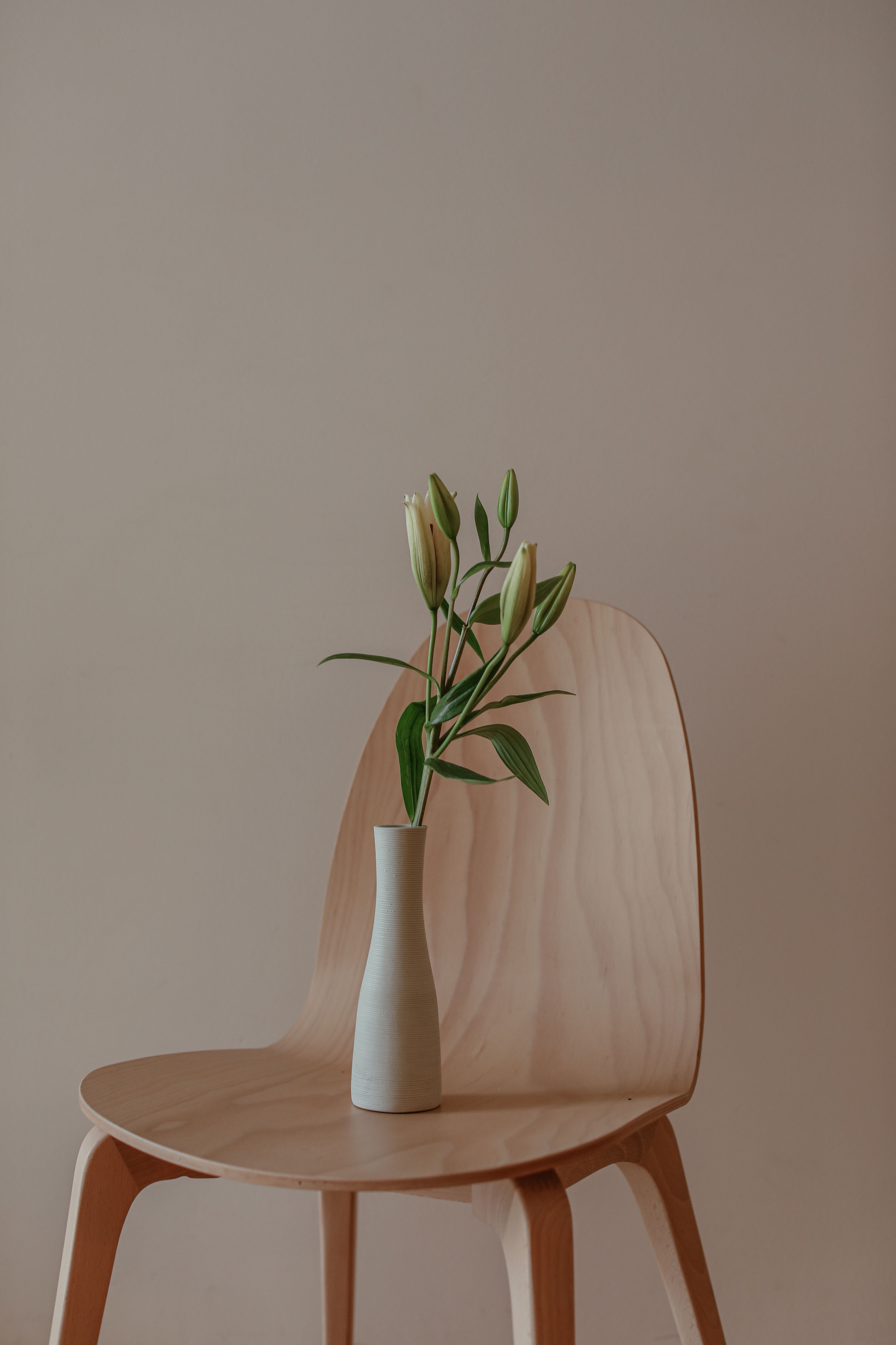 decluttered space for spring cleaning